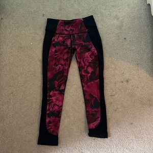 Carrie Underwood Leggings